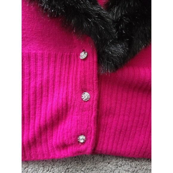 i.e. Button Hotpink Long Sleeves Cardigan Sweater Removeable Faux Fur Colar Sz L - Picture 4 of 10